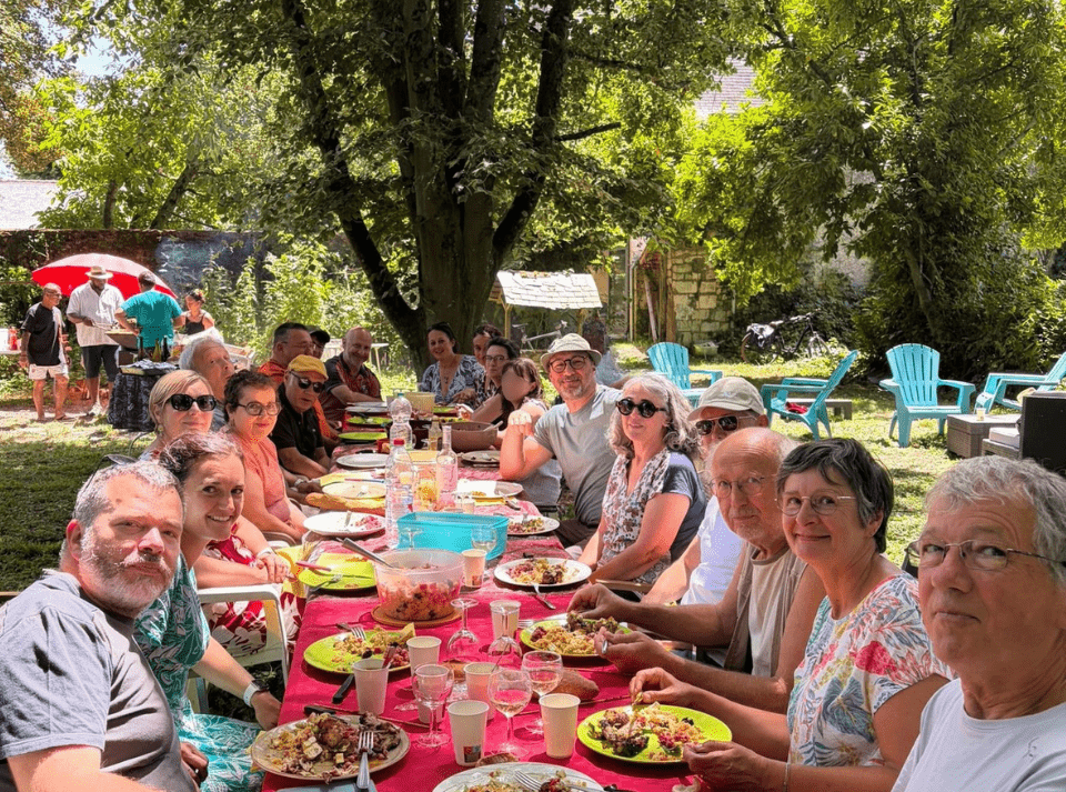 Repas champêtre avec nos élus.